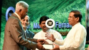 “Lifetime Service Award” for Dilmah founder