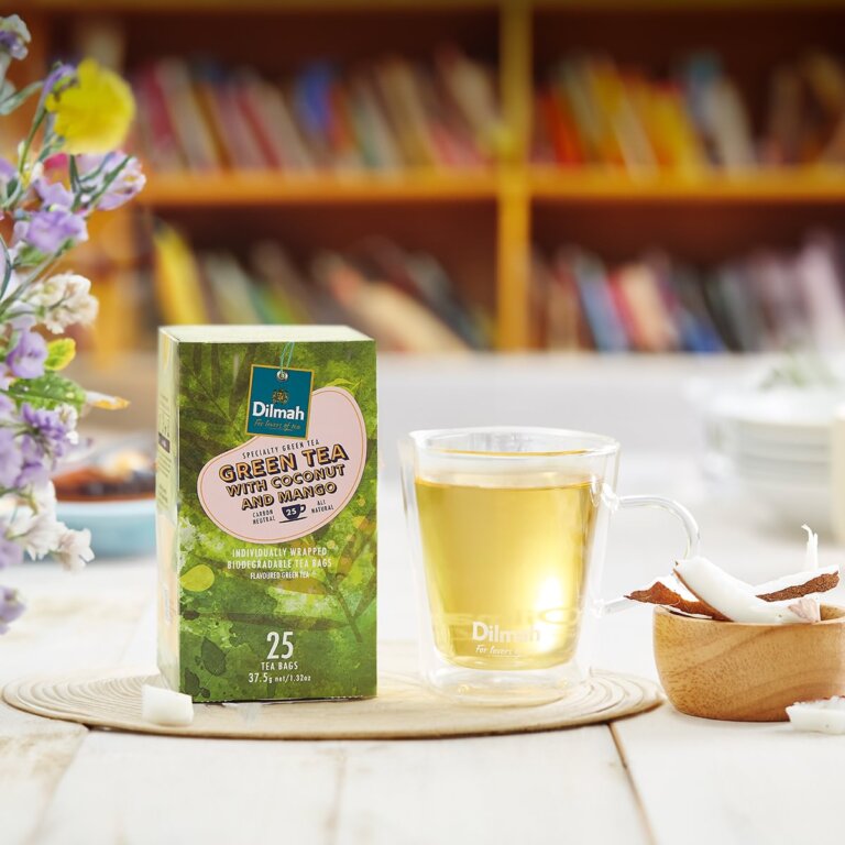 YUM Green Tea with Coconut & Mango Pack 25 Tea Bags